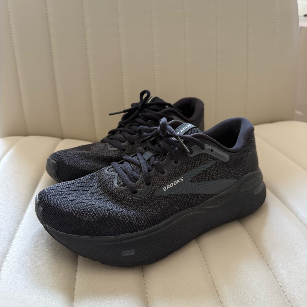 Brooks Ghost Max